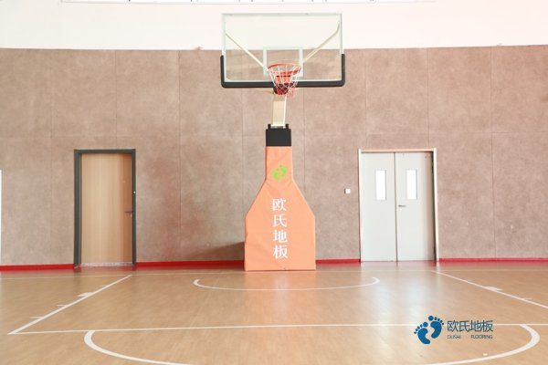 黑龙江柞木篮球场地板品牌电话