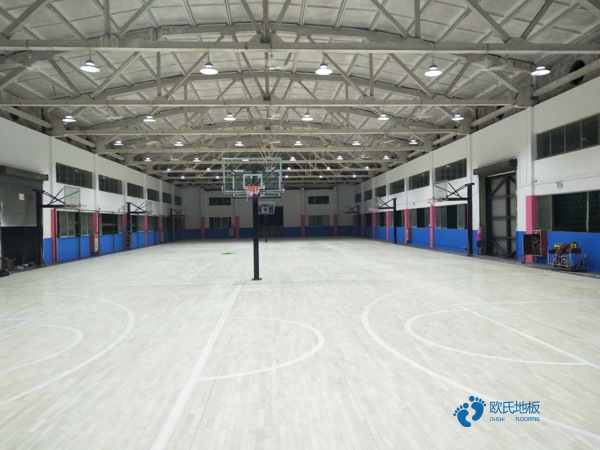 上海枫桦木篮球地板一般多少钱