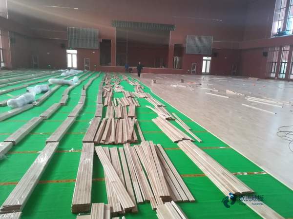 上海枫木实木运动地板厂商