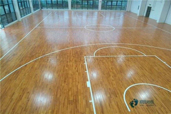 国内篮球场木地板多少钱