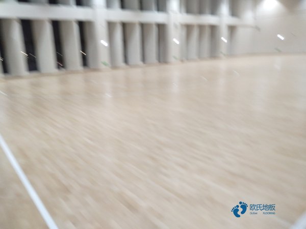籃球場(chǎng)地木地板品牌排行1