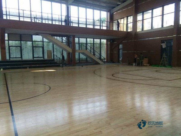 篮球运动木地板安装2