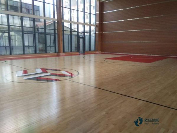 篮球运动木地板安装费2
