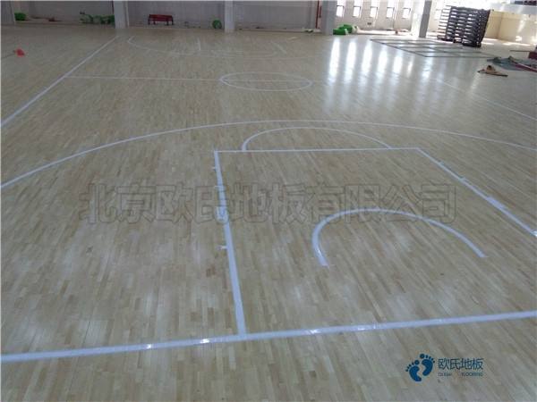 用哪种运动馆地板厂家报价