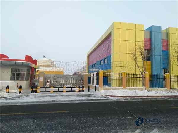 篮球场地地板厂家报价