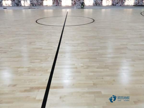 山东硬木企口篮球木地板怎么安装