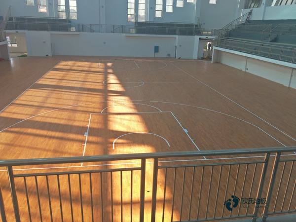 国内体育场木地板结构