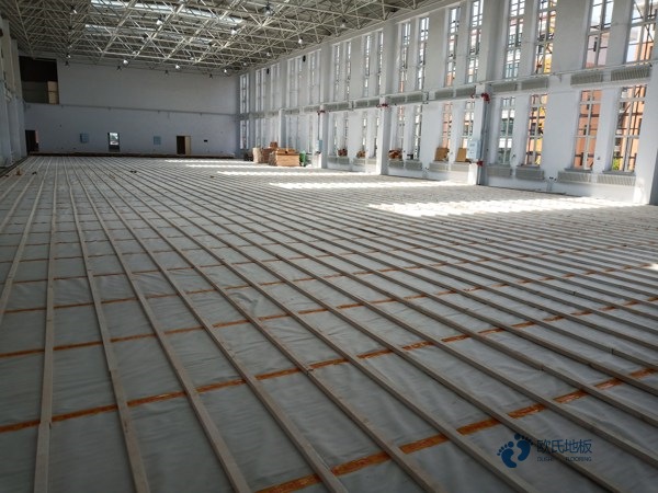 20厚體育籃球木地板哪種牌子好1