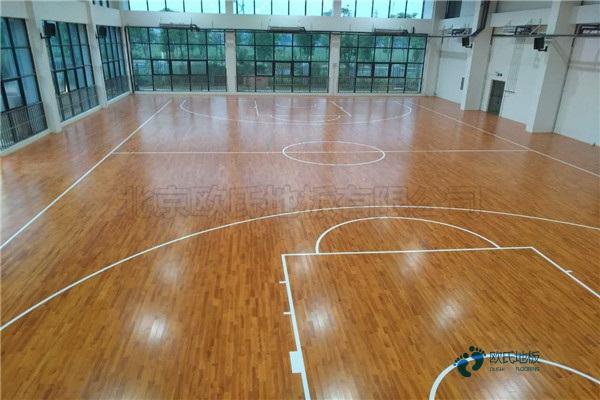学校篮球场地板能用多少年