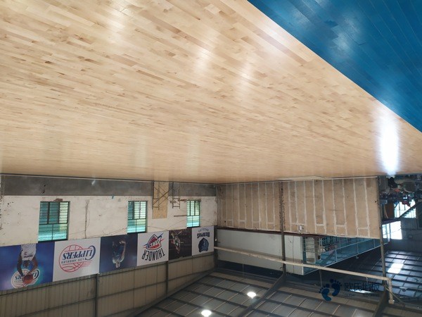 大型篮球场地板工厂