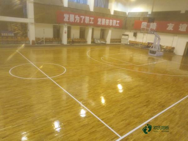 20厚篮球地板安装公司
