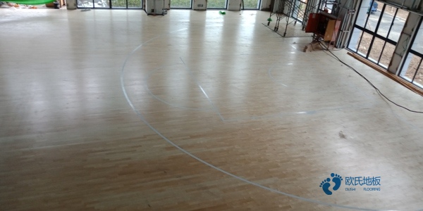 专业篮球木地板施工步骤