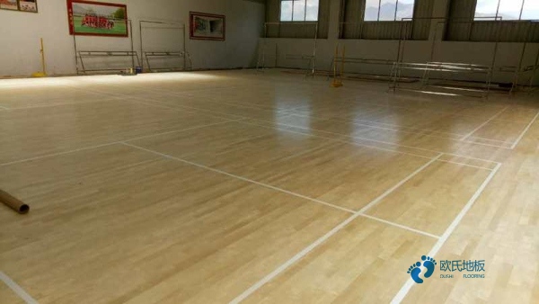 专用篮球场地地板施工单位