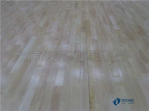 较好的体育运动木地板施工队