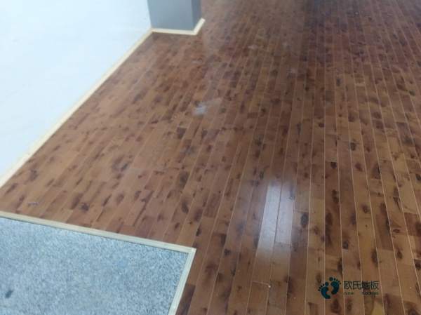 双层龙骨篮球场馆地板厂家报价