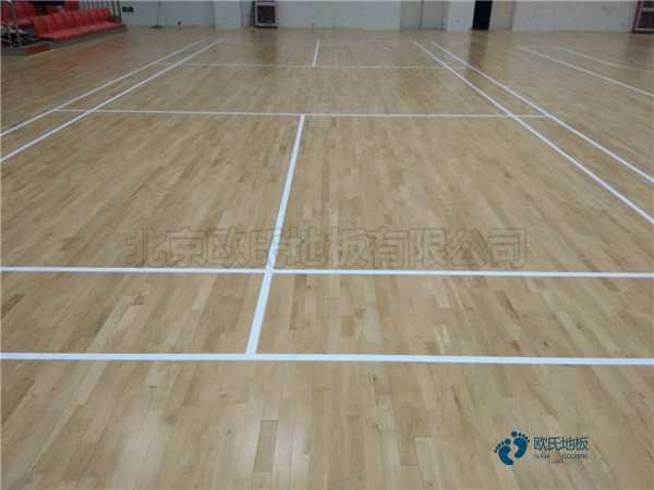 学校篮球地板安装公司