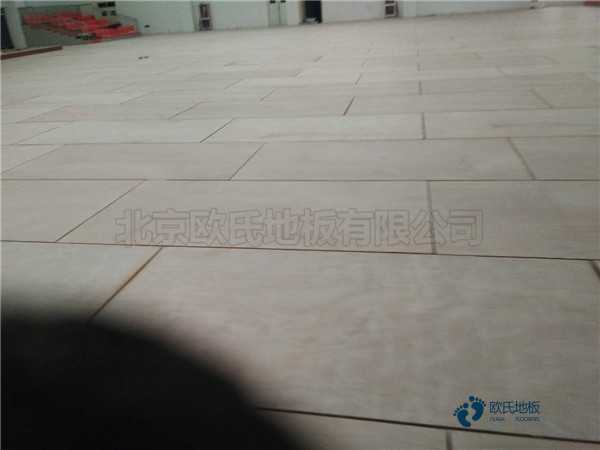 学校篮球地板安装公司