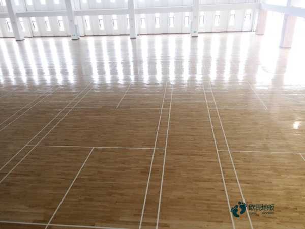 学校运动场馆地板安装公司