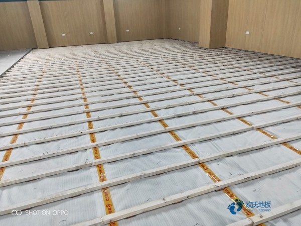 实木运动场地木地板如何保养