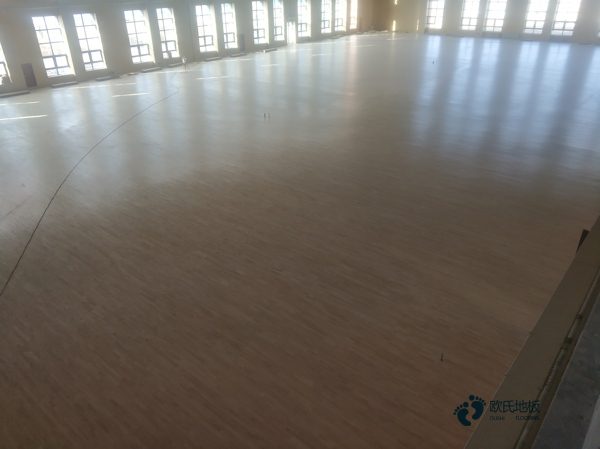 实木运动场地板厂家报价