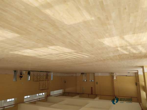 室內(nèi)籃球運(yùn)動(dòng)木地板廠家報(bào)價(jià)