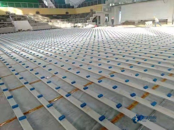 室内运动馆木地板厂家报价