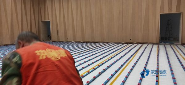 尋求籃球場地板品牌大全