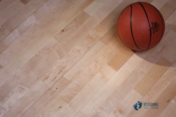 悬浮式篮球体育地板施工