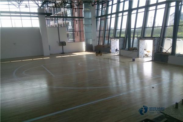 懸浮式籃球木地板施工步驟