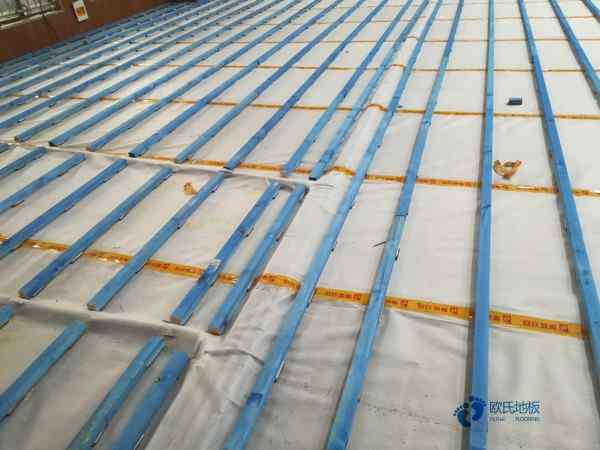 楓木運(yùn)動(dòng)場(chǎng)館木地板怎樣保養(yǎng)