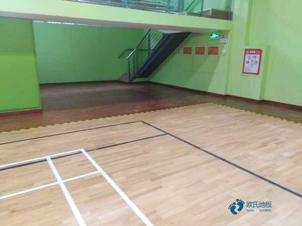 篮球木地板的构造