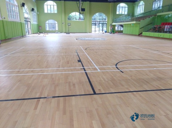 篮球木地板的构造
