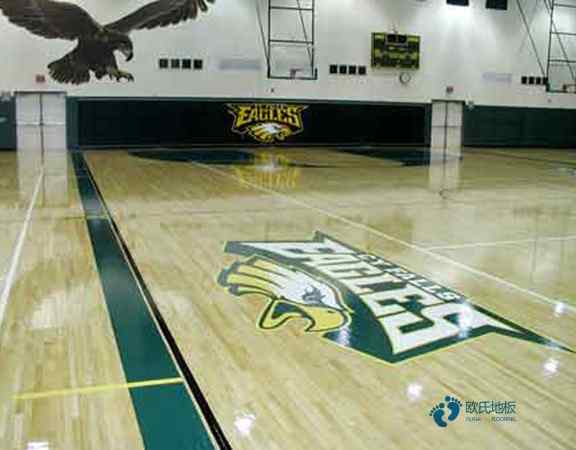 篮球馆木地板一般什么材质