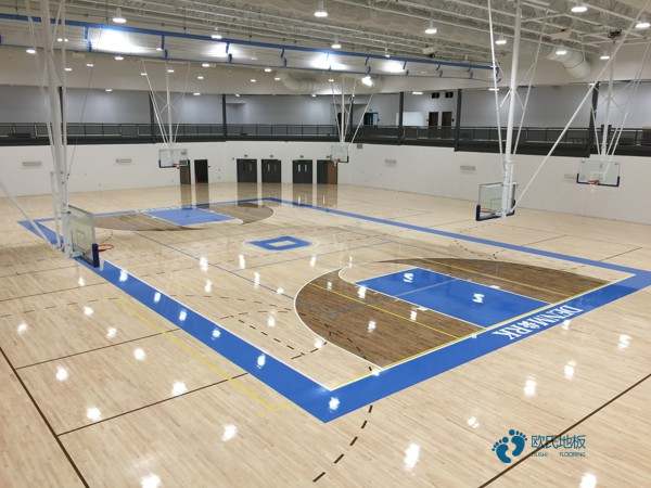楓樺木籃球館地板廠家報(bào)價(jià)