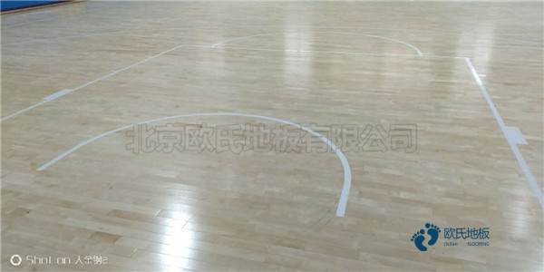 質(zhì)量好體育籃球地板安裝公司