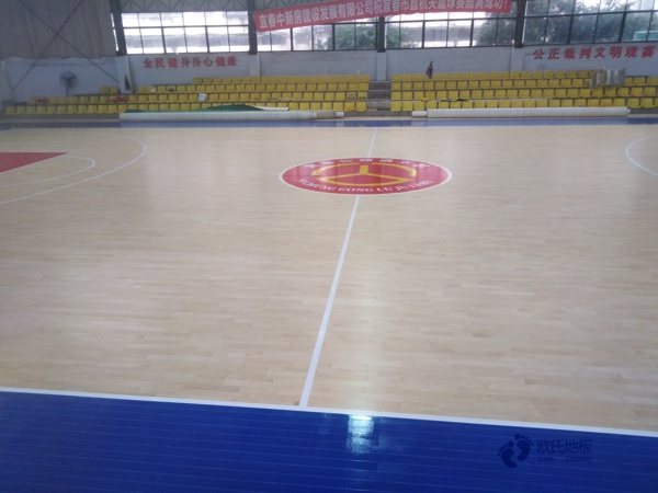 一般篮球场馆木地板施工