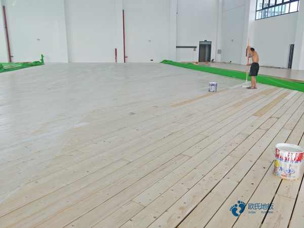 一般运动地板施工单位