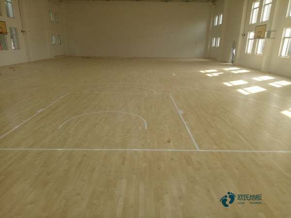 单层龙骨体育运动木地板保障