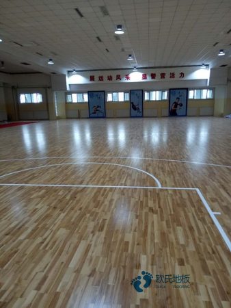 哪有篮球运动木地板环保