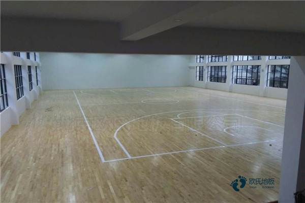 主辅龙骨篮球体育木地板安装公司