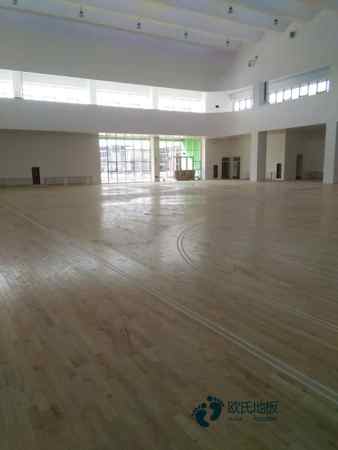 �����˶�ľ�ذ�ĺô�