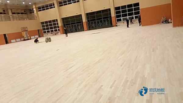 供应运动篮球地板厂家报价