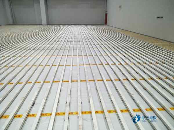 常用篮球运动木地板怎么保养