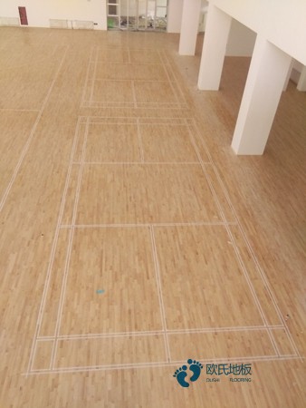 常用篮球运动木地板怎么保养