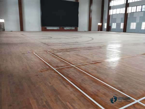 单龙骨篮球运动木地板安装公司