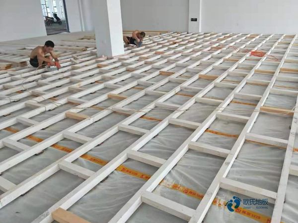 双层龙骨体育篮球地板保养知识