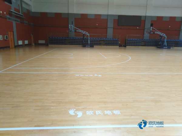双层龙骨运动馆地板安装公司