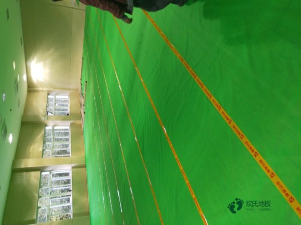 双龙骨运动型木地板安装公司