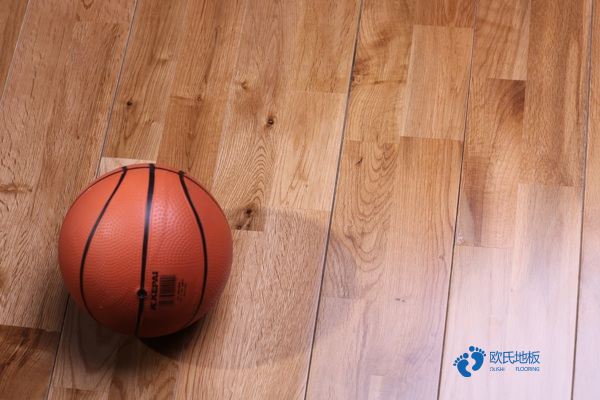 哪有体育篮球木地板哪个牌子较好