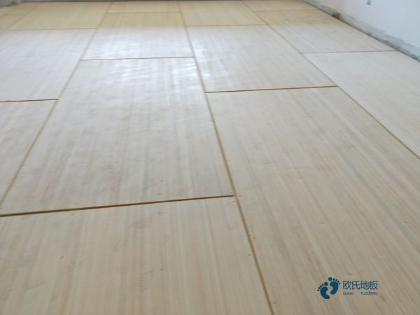 国产体育篮球地板厂家报价